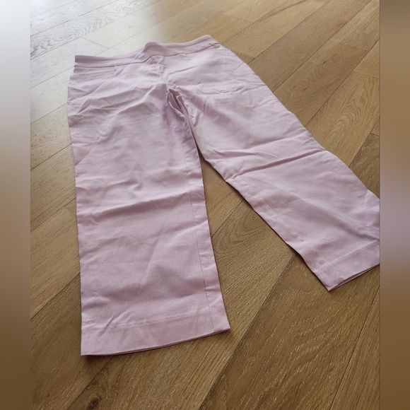 TIME AND TRU | NWT Pink stretch capris - Picture 2 of 5